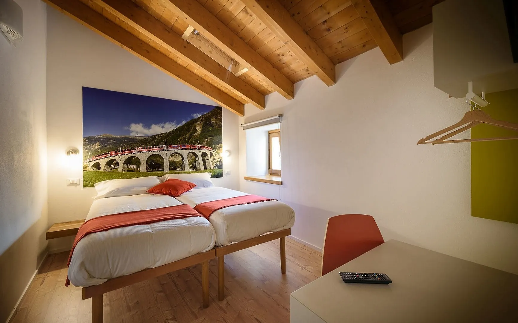Bed and Breakfast Le Stanze Del Trenino Rosso Tirano